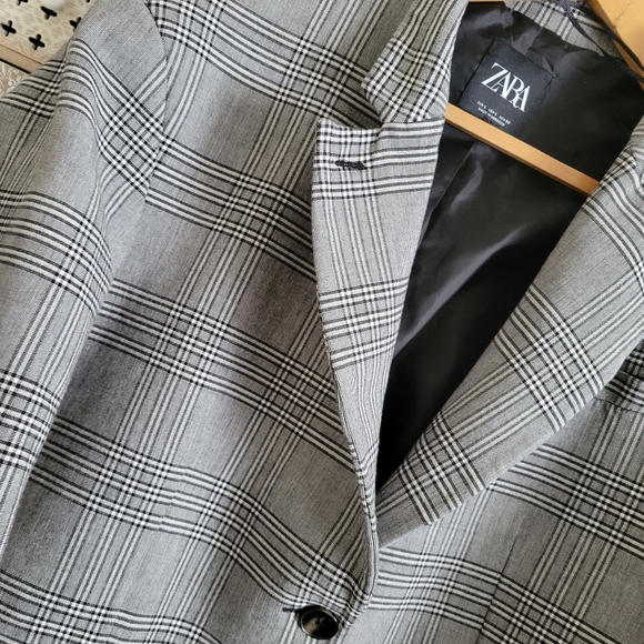 Zara Oversized Check Blazer - Picture 15 of 16